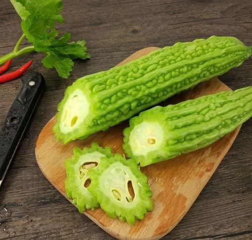 今日吃瓜每日必吃,每日必吃，揭秘娱乐圈新鲜事